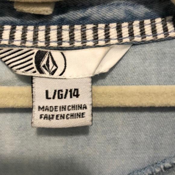 Volcom distressed denim chambray button down - Picture 2 of 2